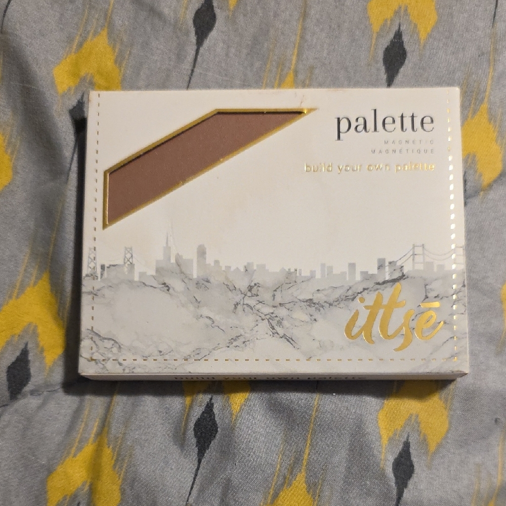 Ittsē Magnetic Makeup Palette